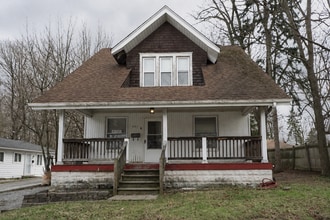 Building Photo - 991 Diana Ave