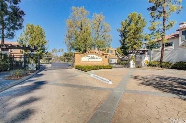 Primary Photo - 12467 Boros Pl
