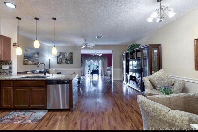 Foto del edificio - 9217 Boca Gardens Cir S