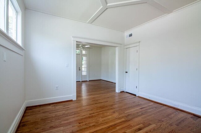 Foto del edificio - 1215 15th Ave S