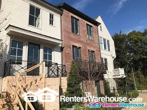 Building Photo - 540 Bismark Rd NE