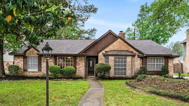 Building Photo - 25519 Many Oak Dr