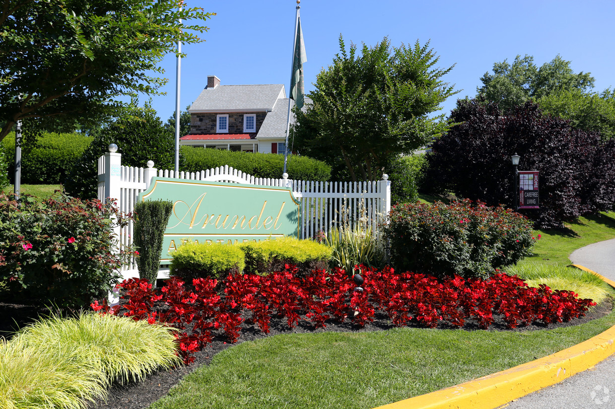 Primary Photo - Arundel Apartments Homes