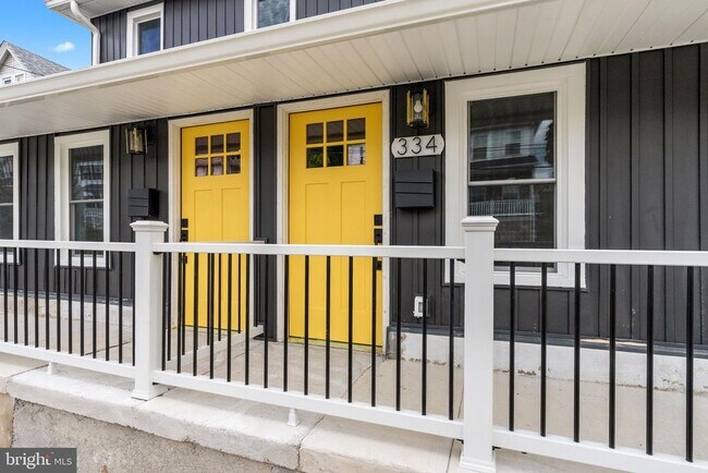 Foto del edificio - 334 Maple Ave