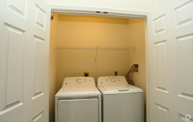 Full Size Washer and Dryer in Every Unit - Deerfield Place