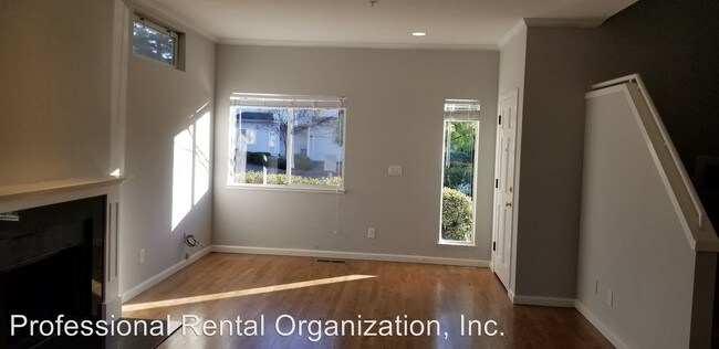 Building Photo - 2 br, 2.5 bath House - 30 Avalon Court