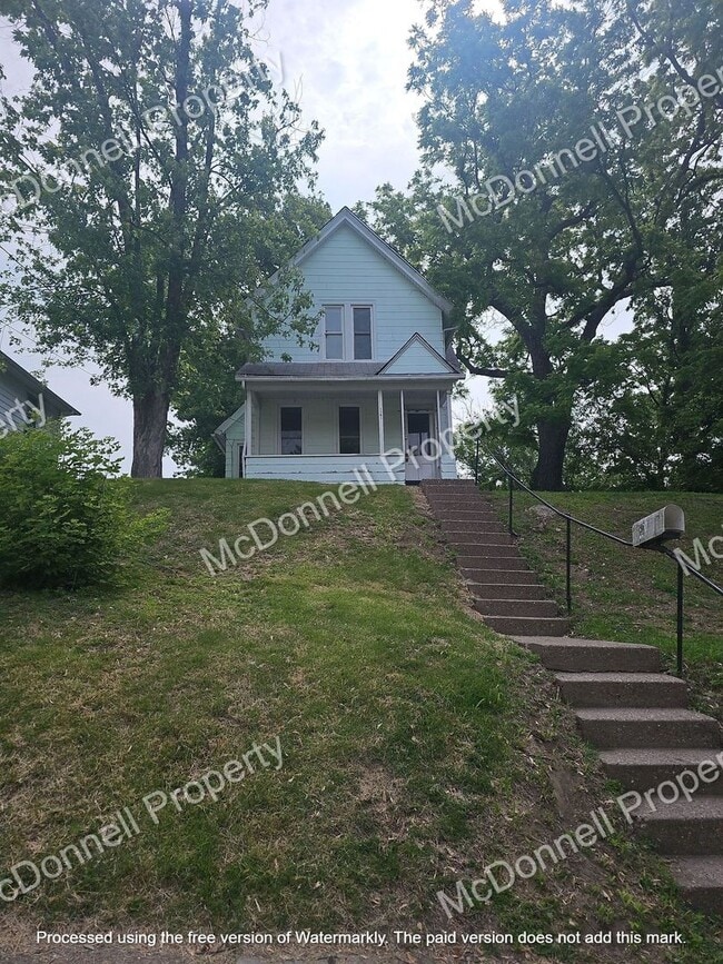 Building Photo - 1501 Belle Ave
