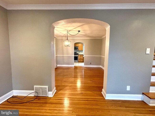 Building Photo - 546 Overlook Rd