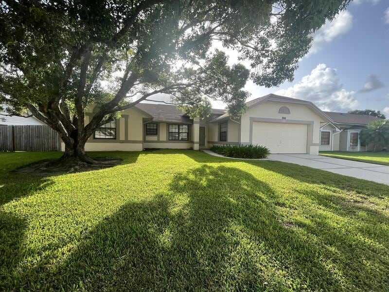 Primary Photo - 10448 Water Hyacinth Dr