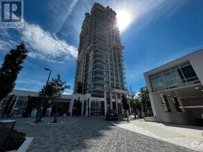 Building Photo - 1632-1632 Lions Gate Ln