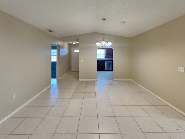 Foto del edificio - 902 Sunshine Way SW