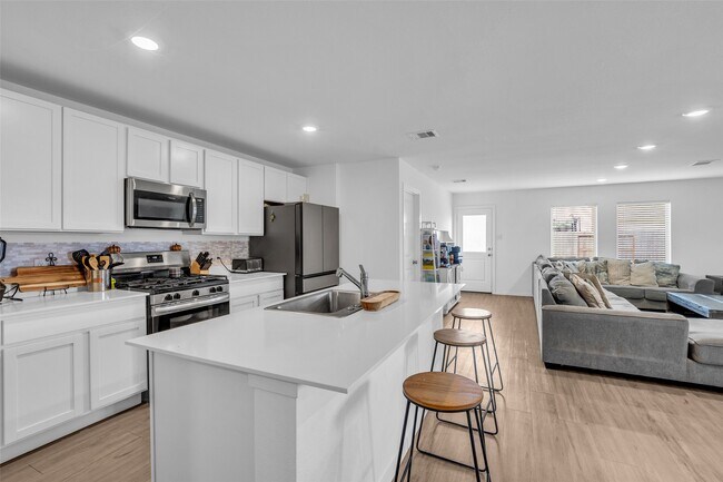 Foto del edificio - 9815 Bellwick Holw Ct