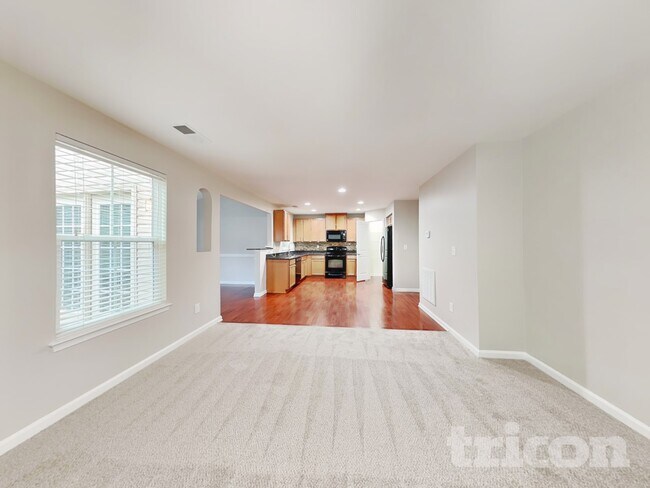 Building Photo - 7690 W Berkeley Rd