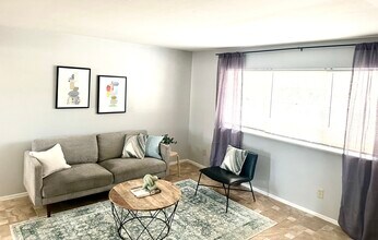 Building Photo - 11609 Chimney Rock Rd