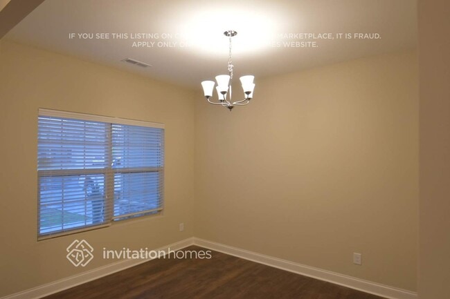 Building Photo - 5410 Roberta Crossing Dr