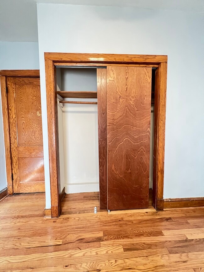 Building Photo - 2558 W Lithuanian Plaza Ct