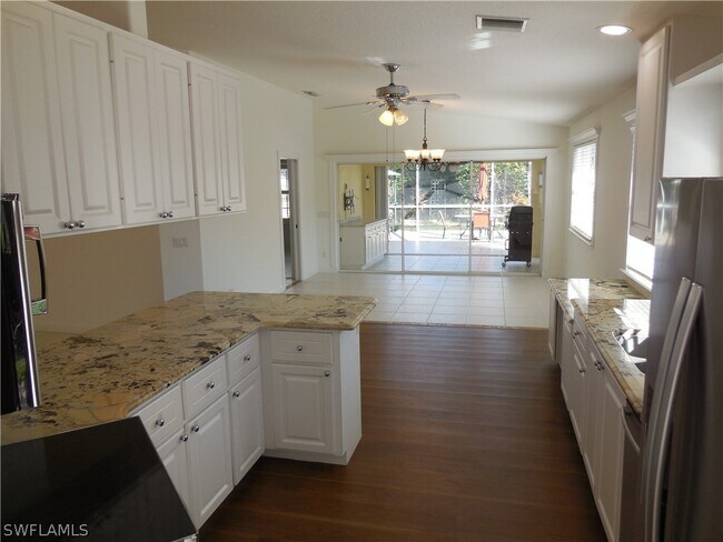 Building Photo - 4823 Lasqueti Way