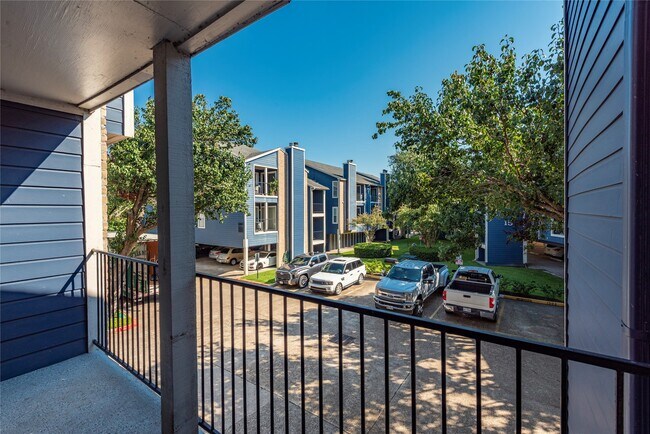 Foto del edificio - 18519 Egret Bay Blvd