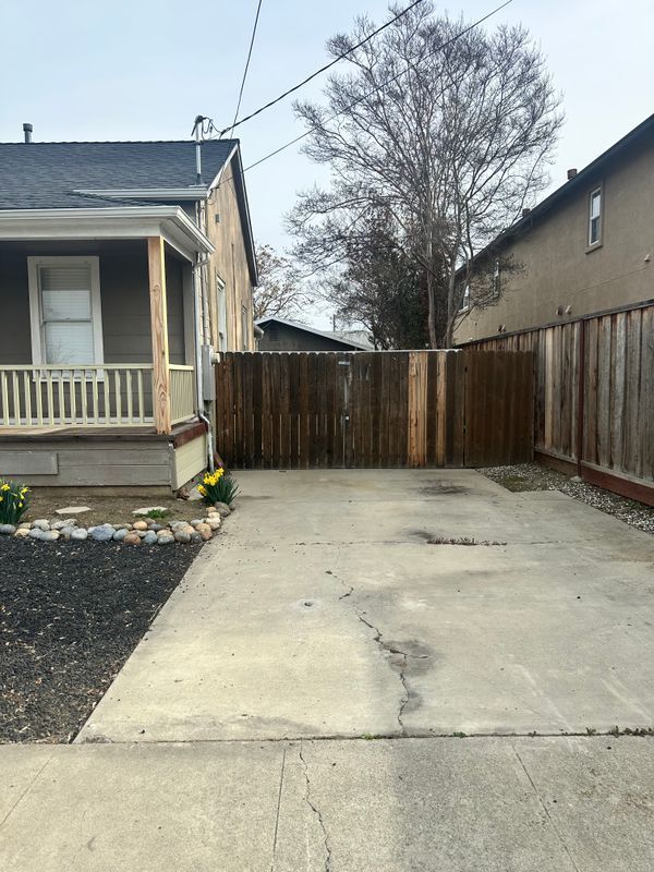 Building Photo - 426 N O St