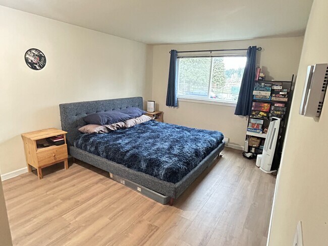 Foto del edificio - 707 N 130th St