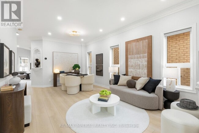 Building Photo - 44 Hawkview Blvd