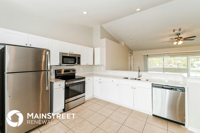 Building Photo - 4114 4th St SW