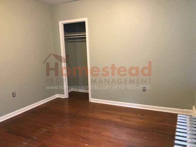 Foto del edificio - 125 Powelton Ave