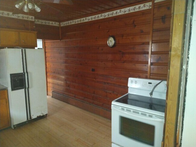 Foto del edificio - 634 E 4th St