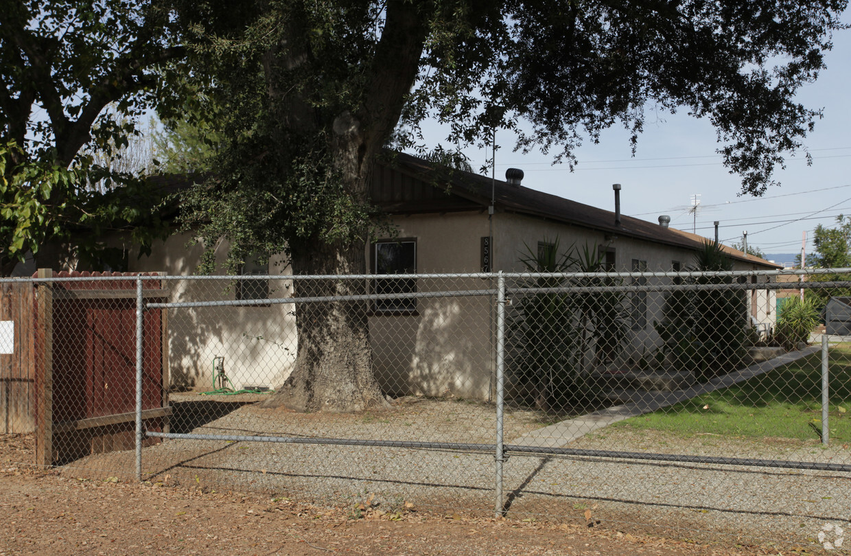 Primary Photo - 8567 Janet Ave