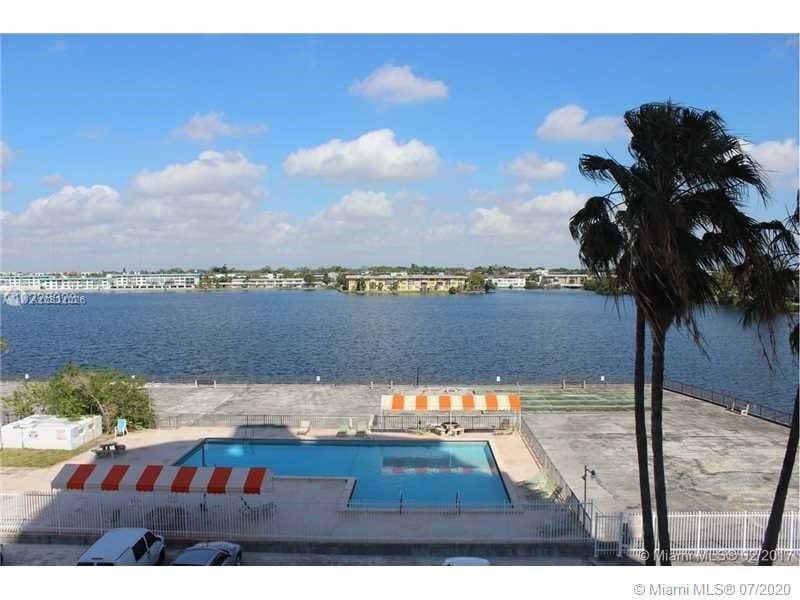 Photo - 1351 NE Miami Gardens Dr (North Miami Beach, FL)