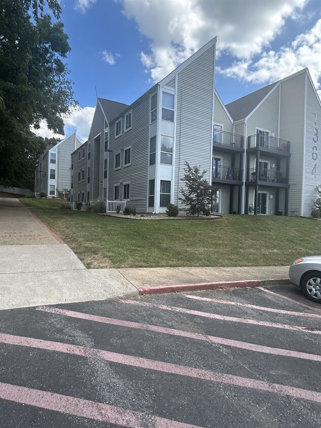 Foto principal - 1384 Hunters Rd