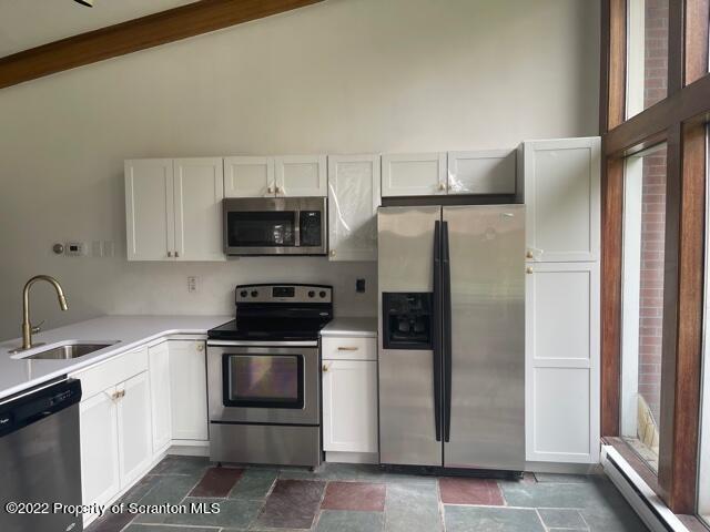 Foto del edificio - 4368 Elmhurst Blvd
