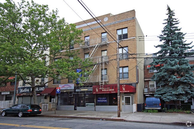 Building Photo - 4111 30th Ave