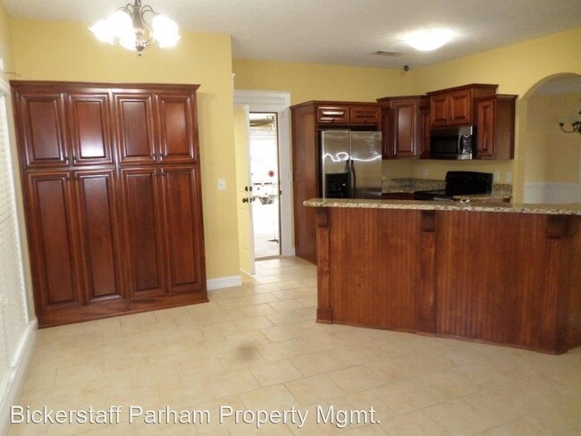Building Photo - 4 br, 2 bath House - 86 Lee Road 2180