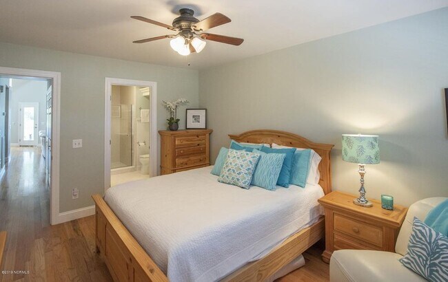 Foto del edificio - 3125 Lakeside Commons Dr SE