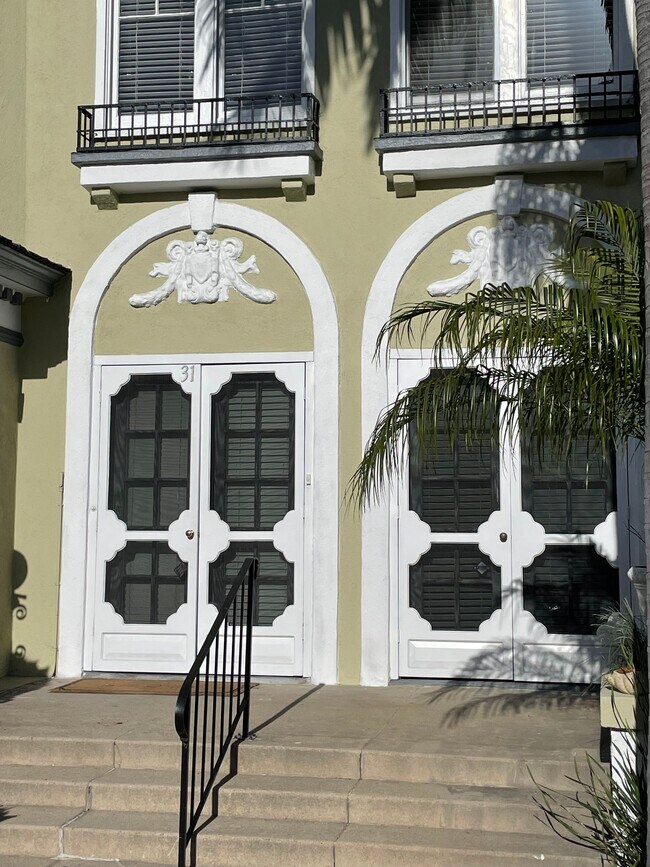 Foto del edificio - 31 Cherry Ave