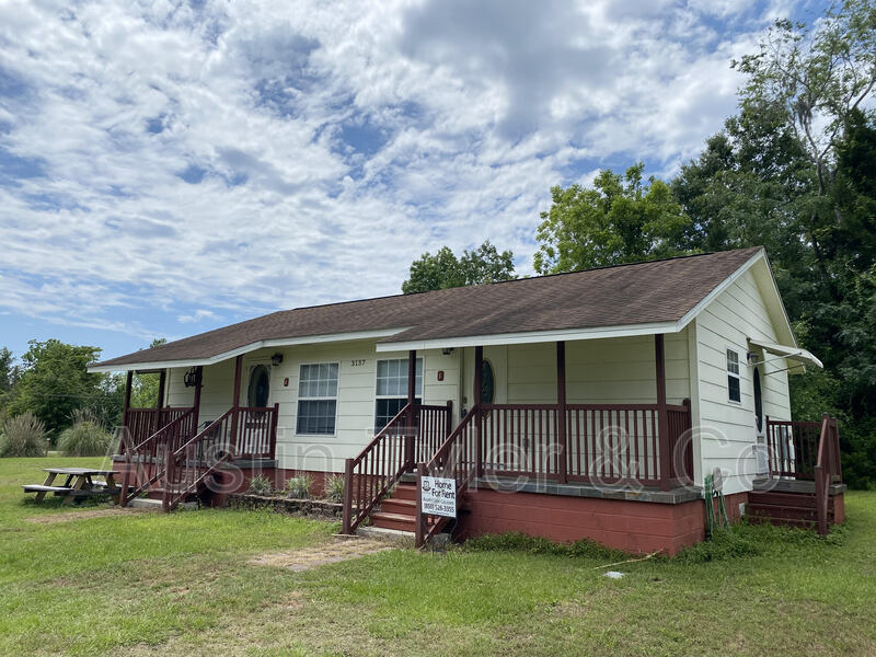 3137 Redbud Ln, Marianna, FL 32446 Condo for Rent in Marianna, FL
