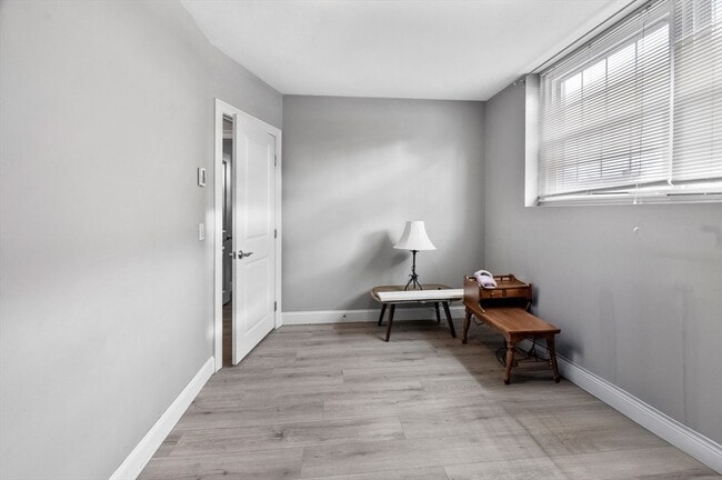 Building Photo - 47 Alvarado Ave