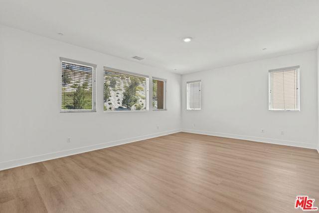 Foto del edificio - 20723 Deer Grass Ct