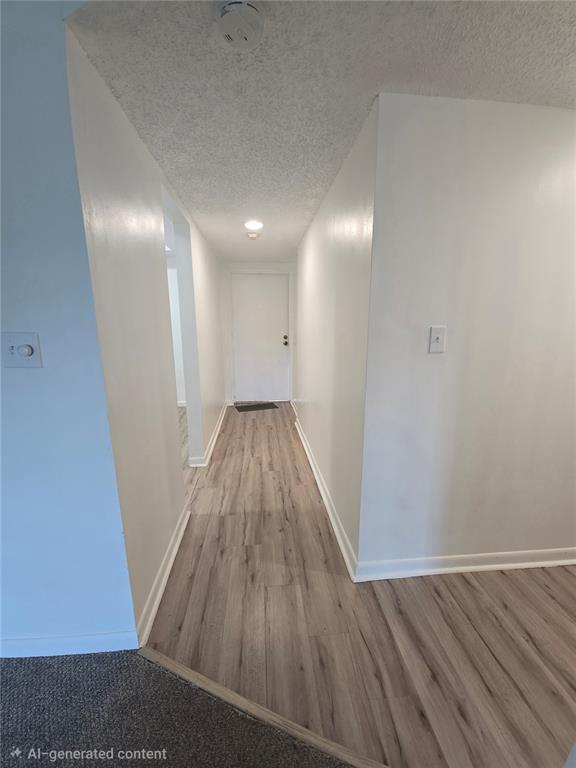 Foto del edificio - 8735 Ramblewood Dr