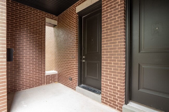 Building Photo - 4329 Westminster Pl