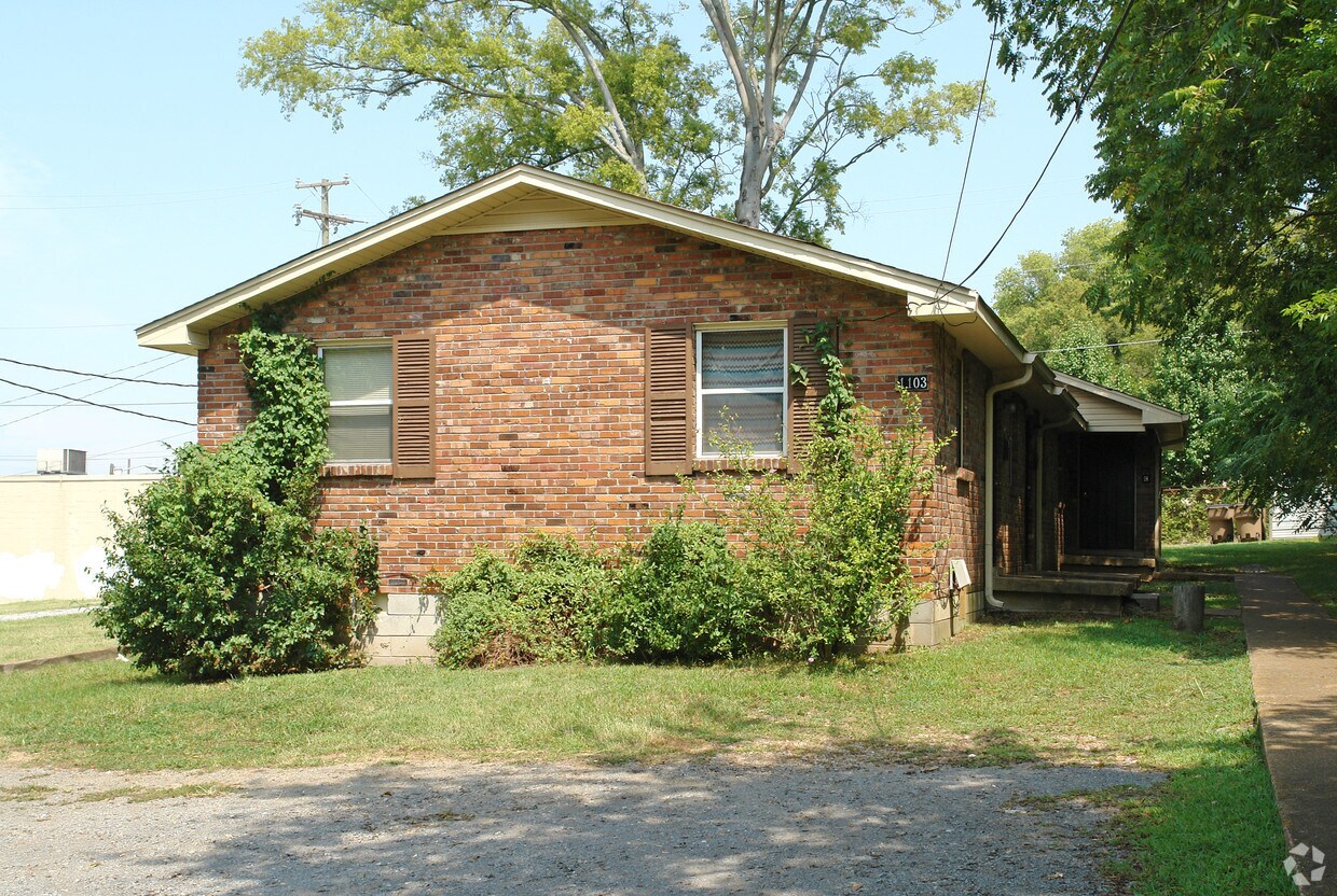 Primary Photo - 1103 Petway Ave