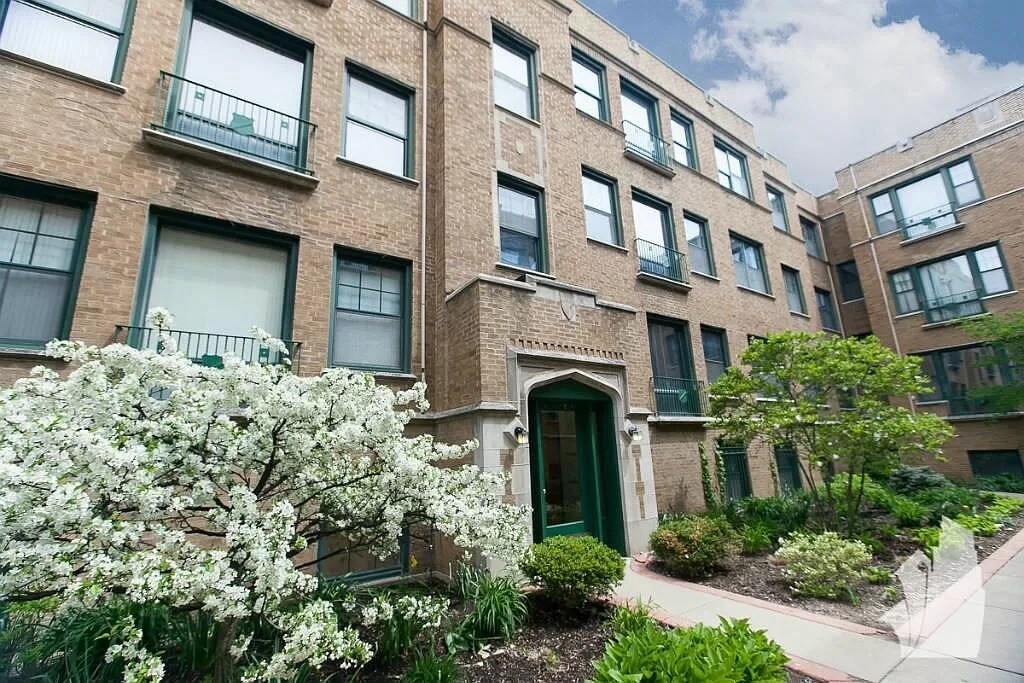 Foto principal - 7023.5 N Sheridan Rd