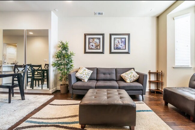 Photo - 6539 Tralee Village Dr Townhome