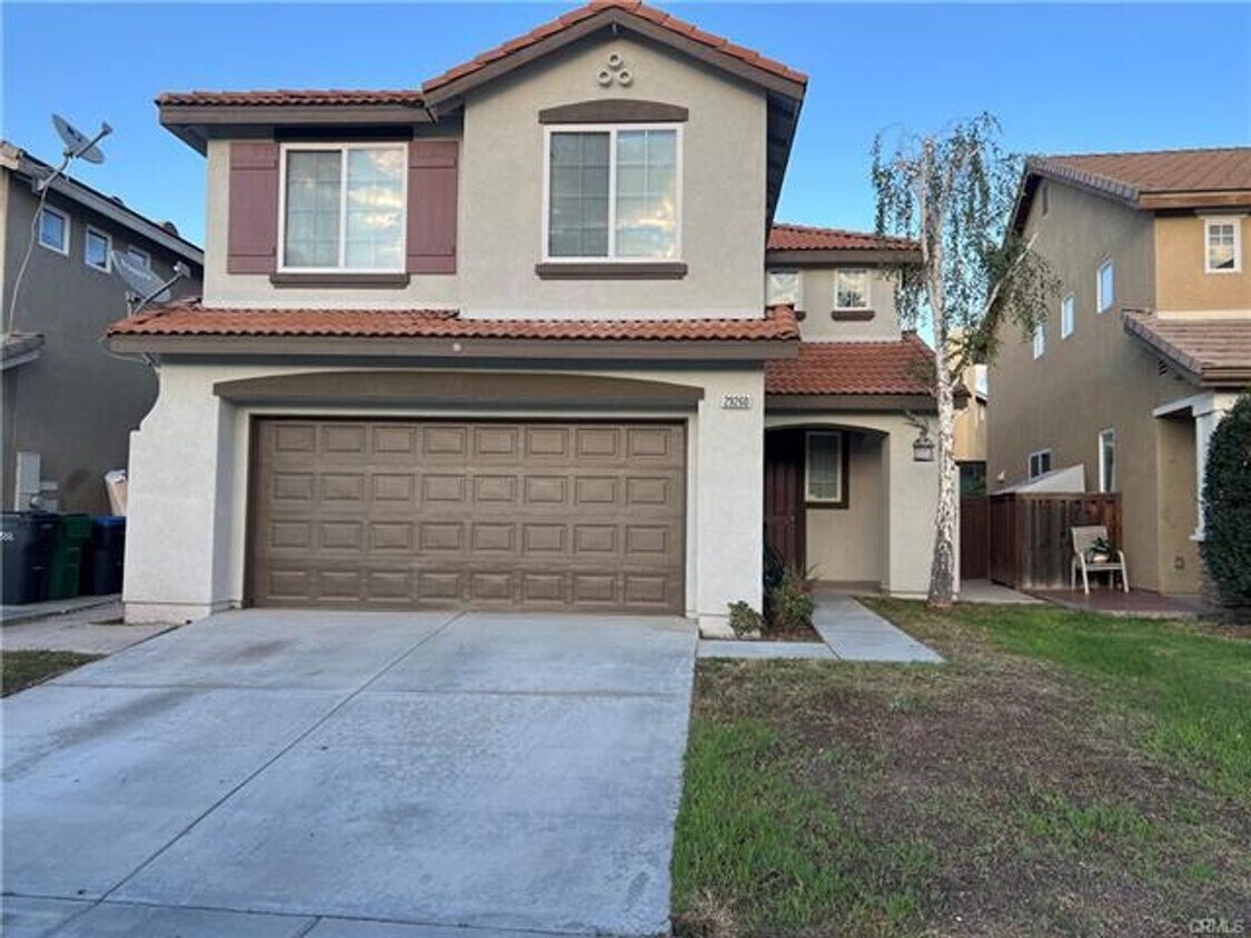 Primary Photo - Beautiful Menifee Home Near Menifee Lakes ...