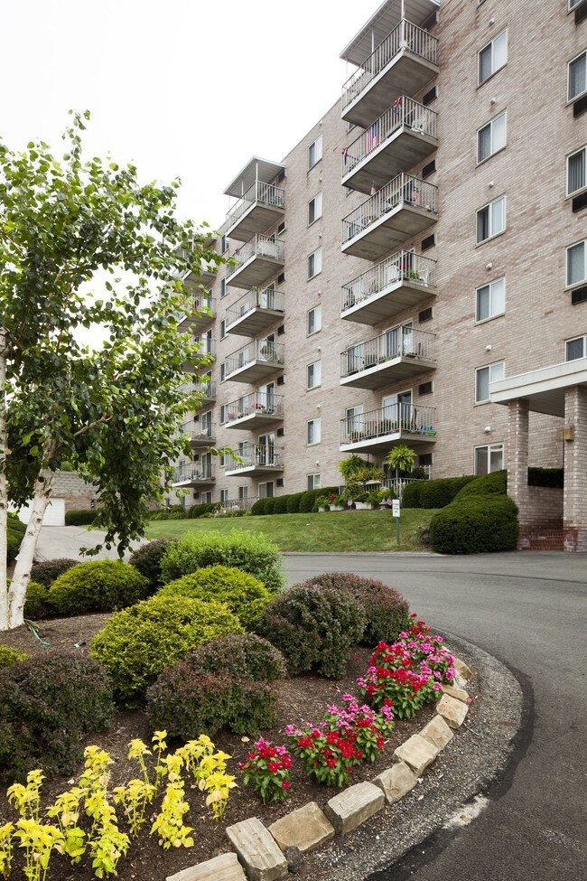 Dorchester Towers Apartments Apartments Bethel Park, PA