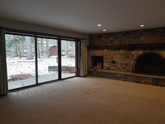 Building Photo - 197 Winchester Dr