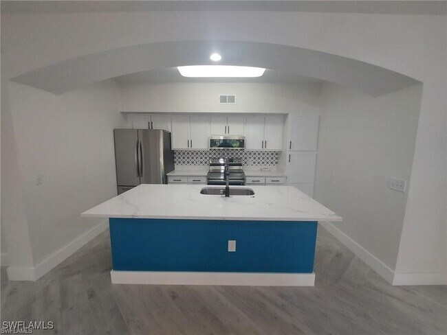 Building Photo - 7940 Preserve Cir