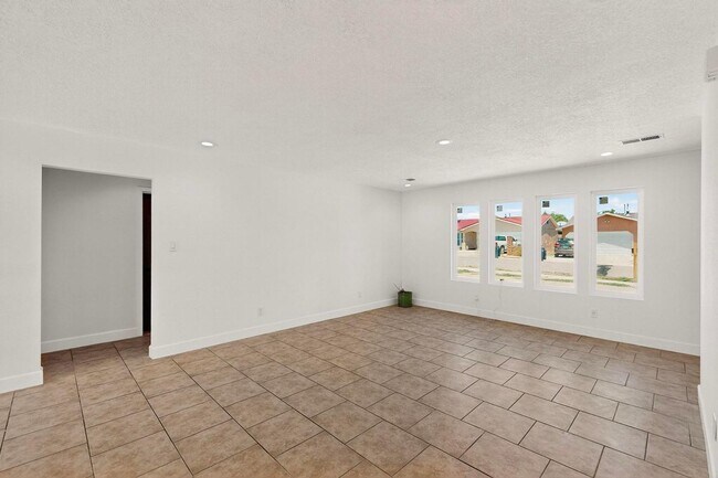 Foto del edificio - 9218 Alvera Ave SW