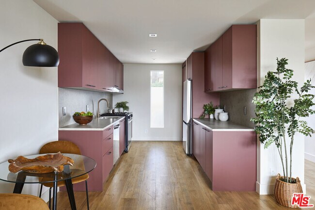 Foto del edificio - 12425 Texas Ave